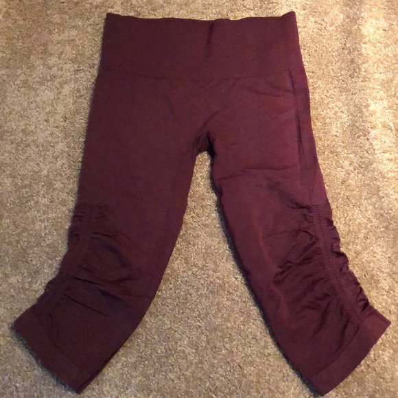 lululemon athletica Pants - Lululemon Capris
